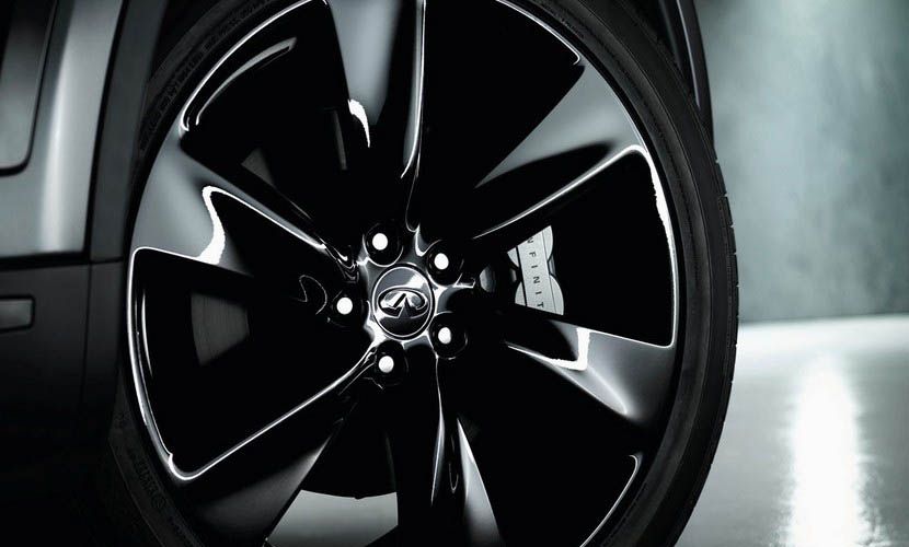 Infiniti QX70 S Design