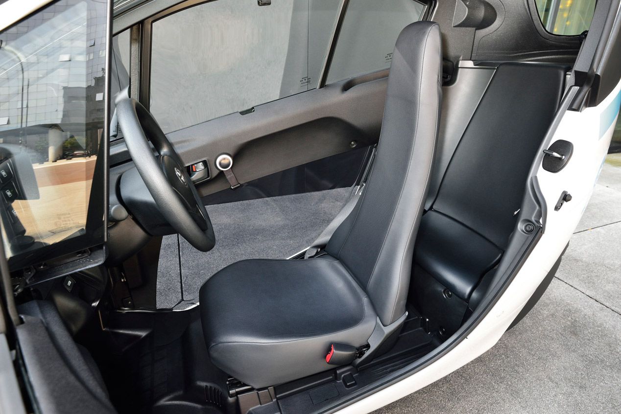 Contacto: Toyota i-ROAD