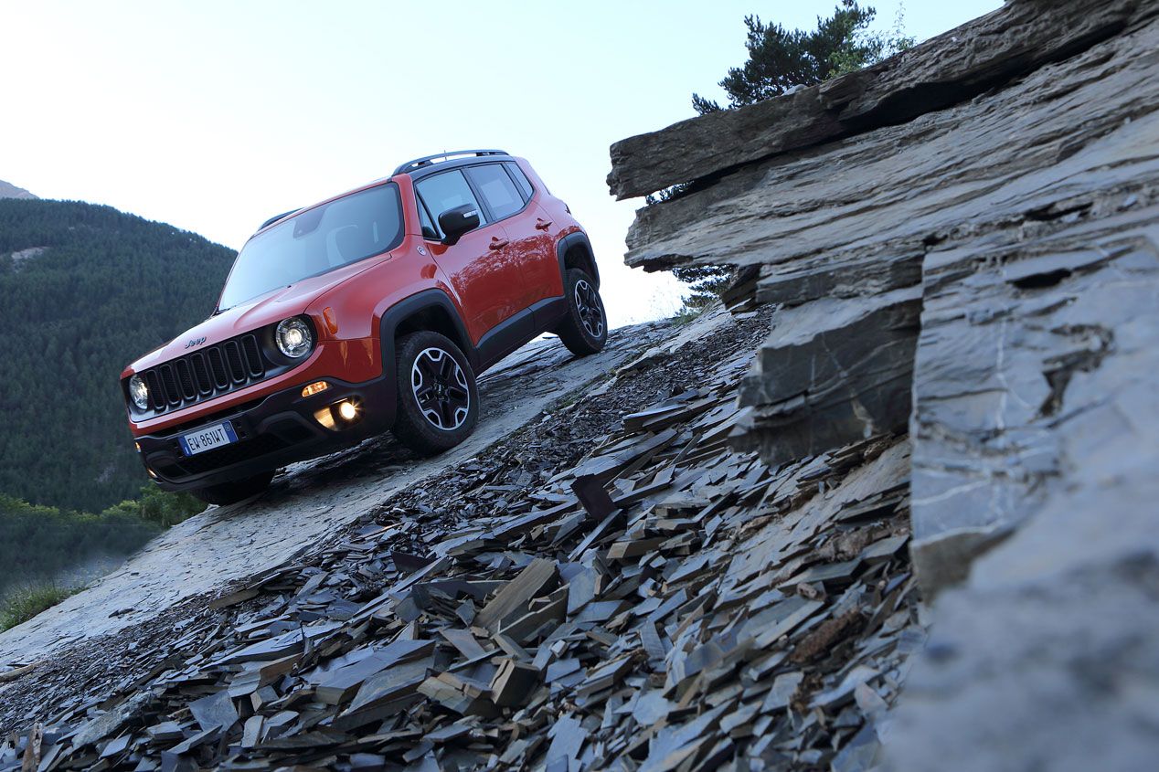 Contacto: Jeep Renegade, pequeño SUV de diseño