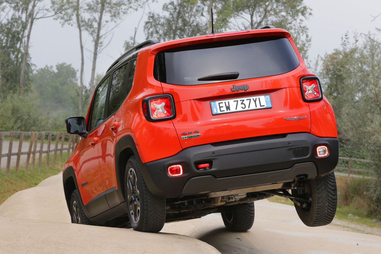 Contacto: Jeep Renegade, pequeño SUV de diseño