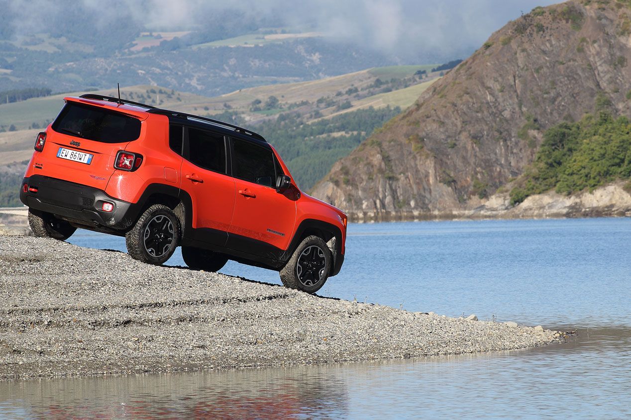 Contacto: Jeep Renegade, pequeño SUV de diseño