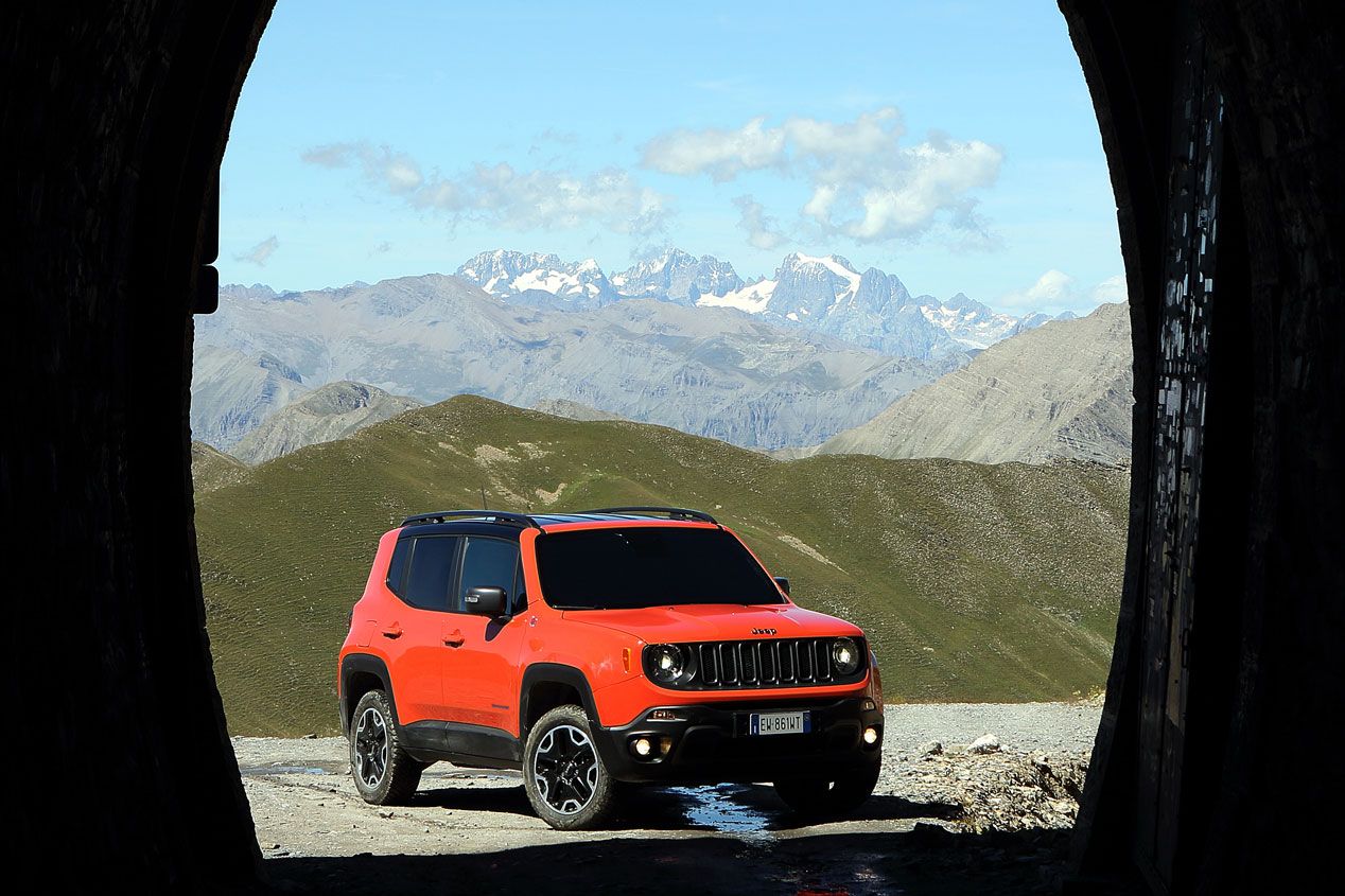 Contacto: Jeep Renegade, pequeño SUV de diseño