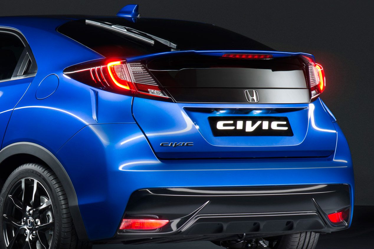 Honda Civic 2015, más deportivo y tecnológico