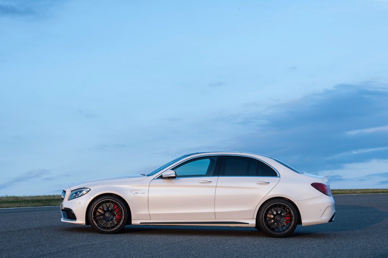 Nuevo Mercedes C63 AMG 2015