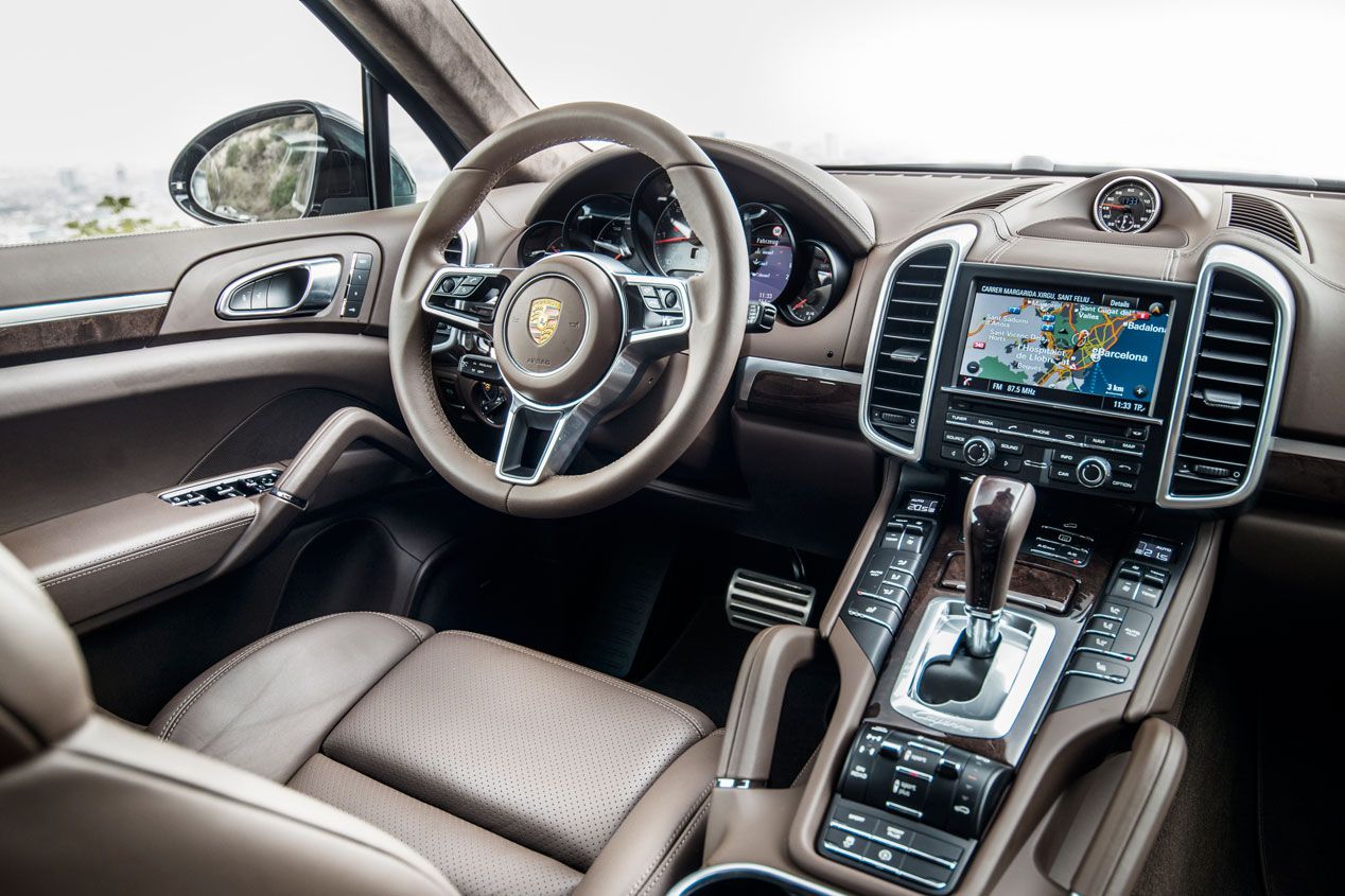 Contacto: Porsche Cayenne, eficiencia y dinamismo