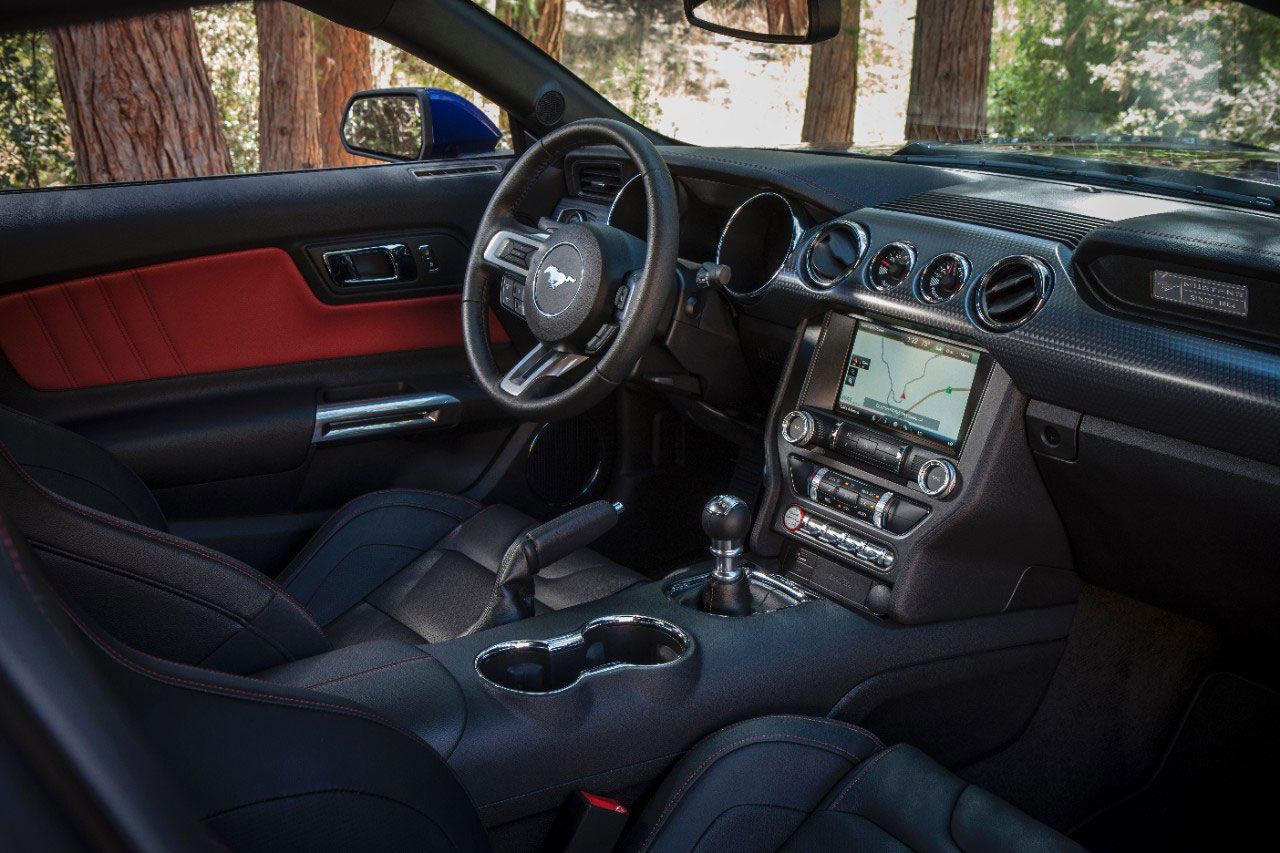 Contacto: Ford Mustang, igual que siempre, mejor que nunca
