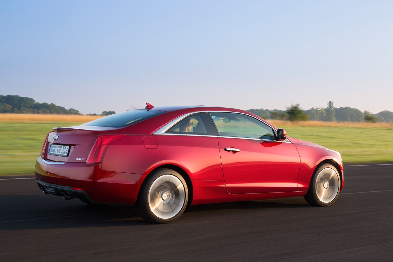 Contacto: Cadillac ATS Coupé