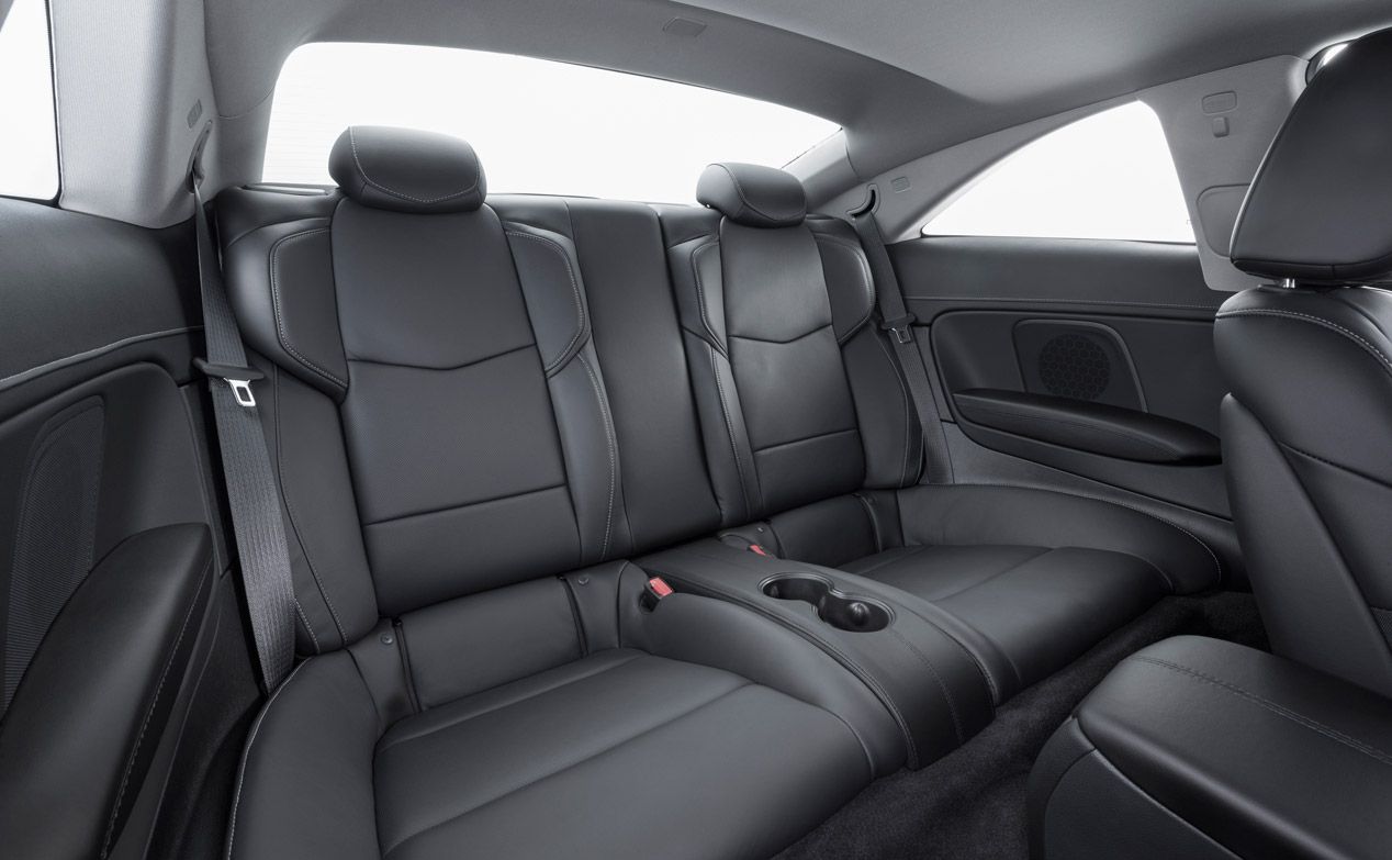 Contacto: Cadillac ATS Coupé