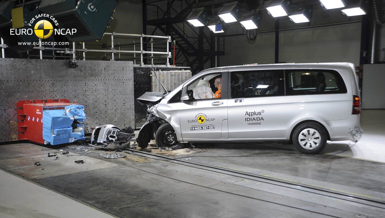 5 estrellas EuroNCAP para Clase V y X-Trail y 4 para C4 Cactus
