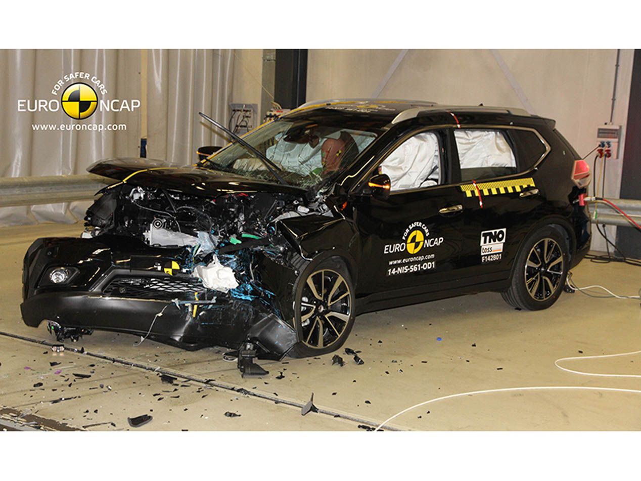 5 estrellas EuroNCAP para Clase V y X-Trail y 4 para C4 Cactus