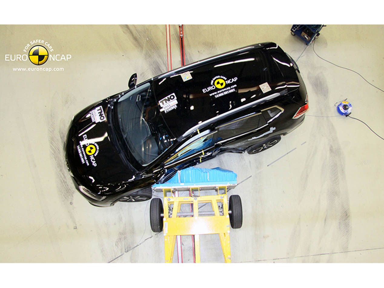 5 estrellas EuroNCAP para Clase V y X-Trail y 4 para C4 Cactus