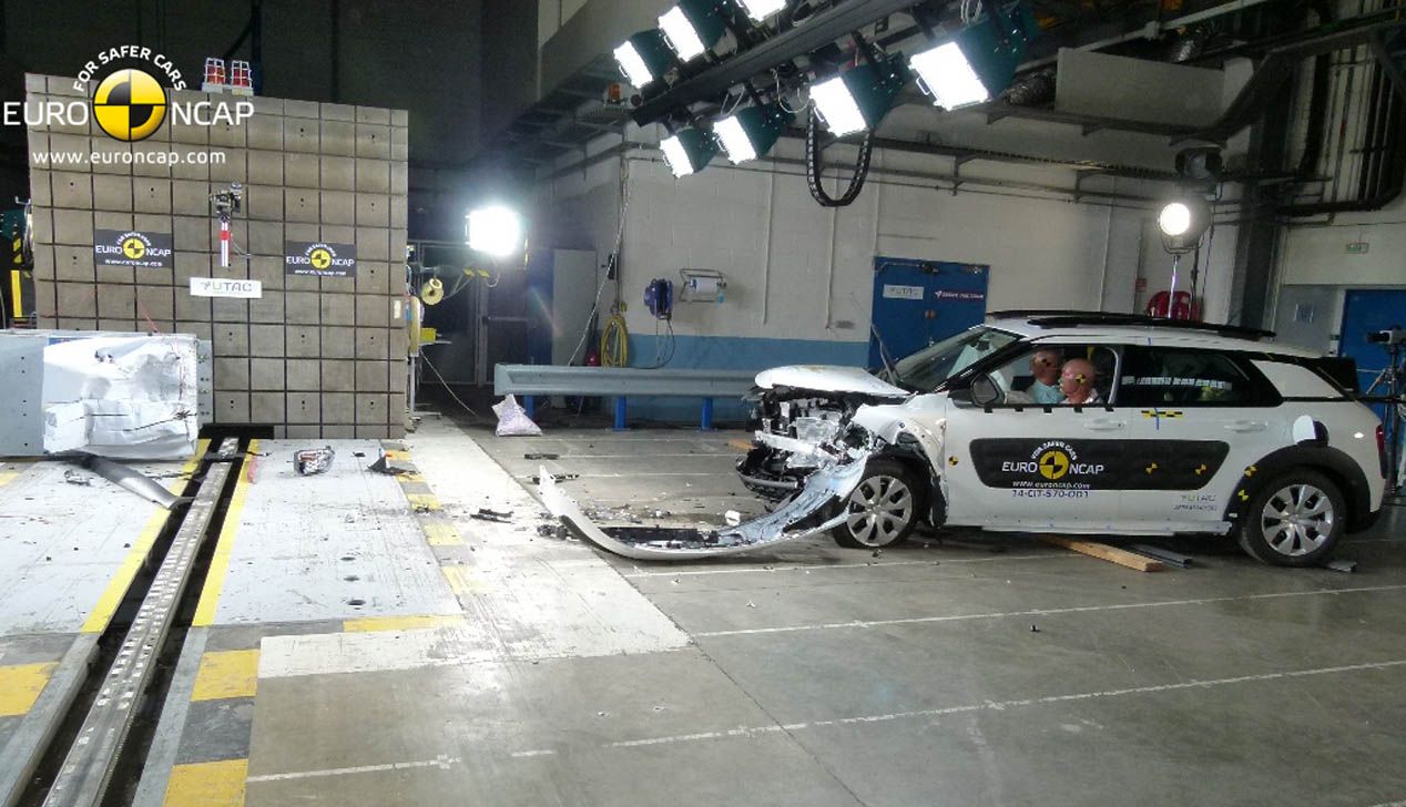 5 estrellas EuroNCAP para Clase V y X-Trail y 4 para C4 Cactus