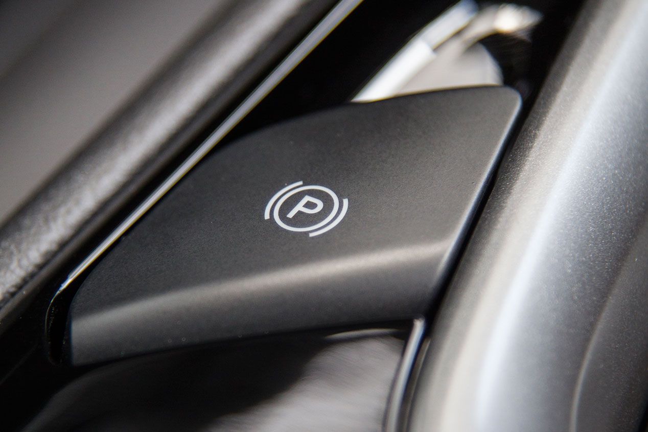 Contacto: Ford Mondeo 2015, objetivo VW Passat