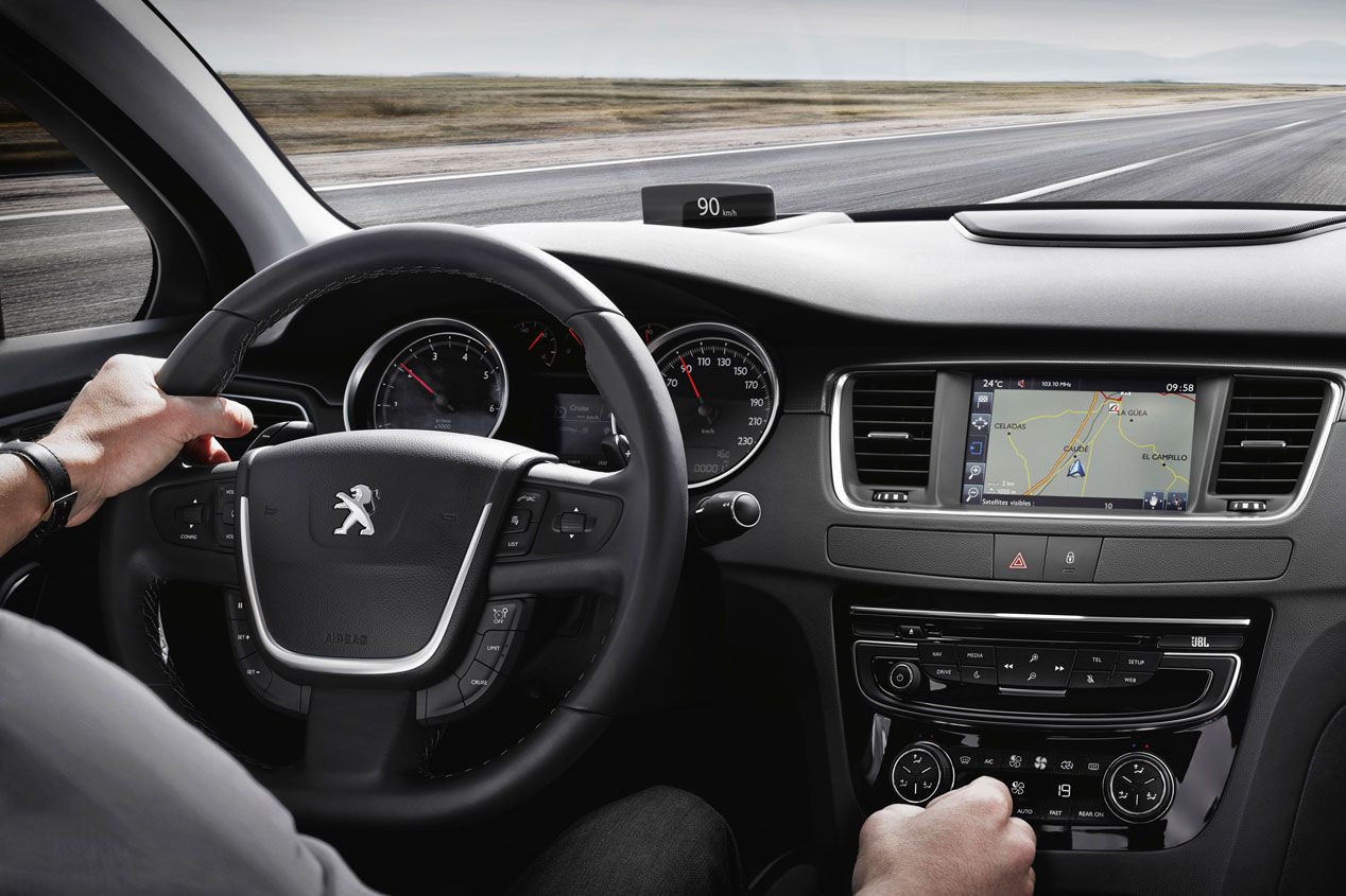 Así son y funcionan los Head Up Display