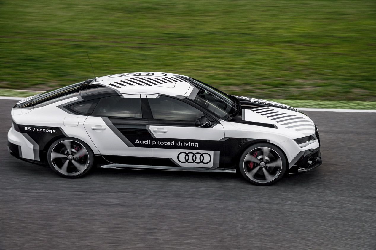 Audi RS7 Sportback pilotado