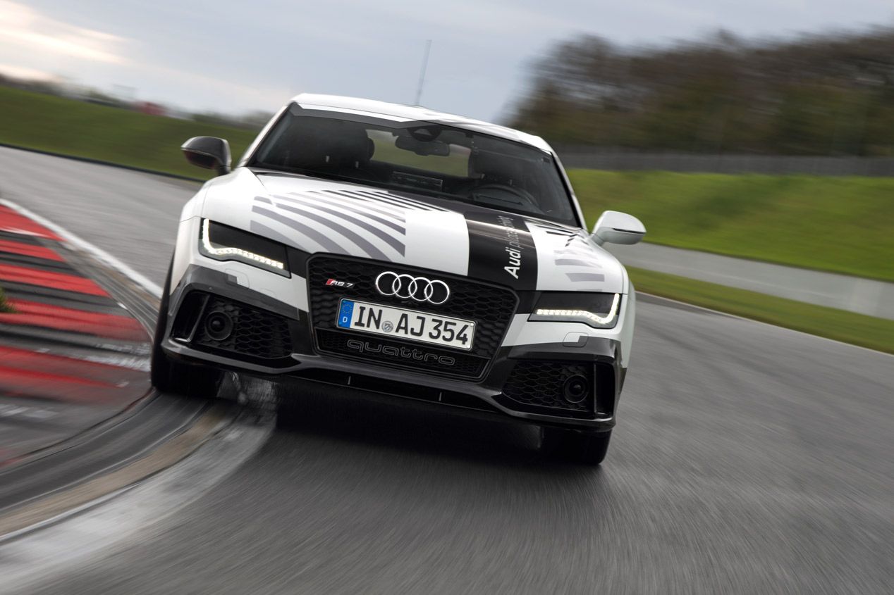Audi RS7 Sportback pilotado