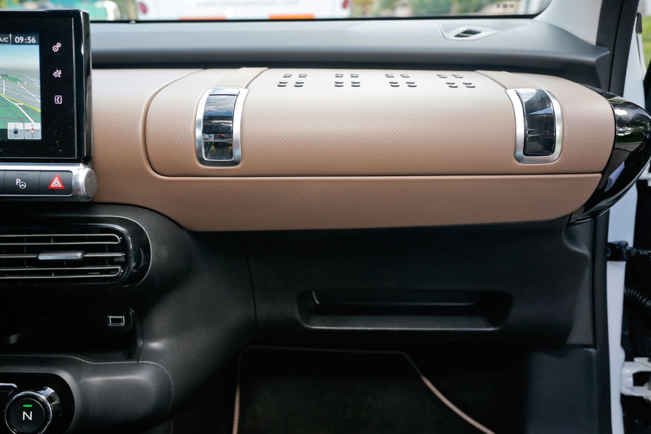 Prueba: Citroën C4 Cactus 1.6 e-HDI ETG6, un compañero amable