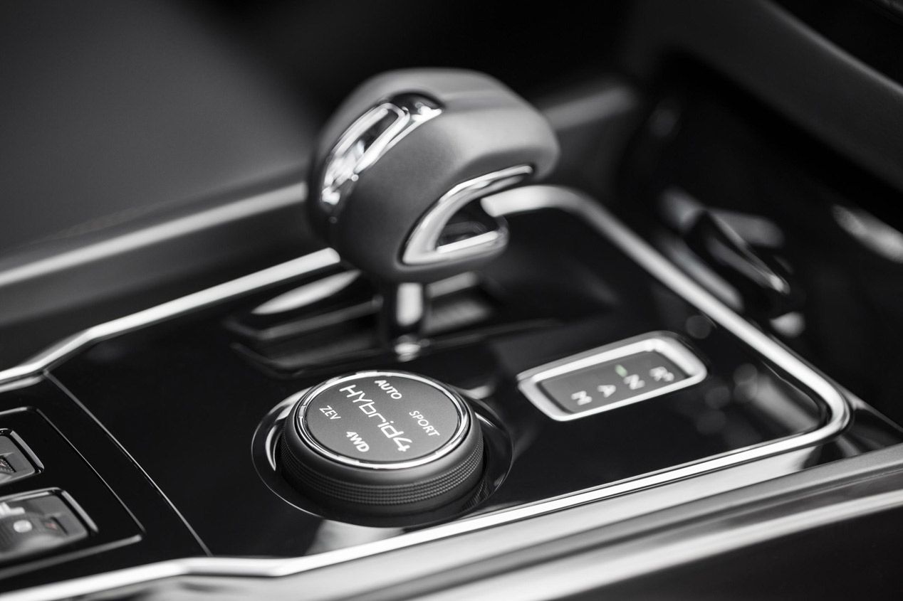 Peugeot 508 RXH 2015, versatilidad y eficiencia