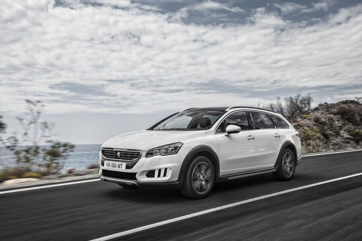 Peugeot 508 RXH 2015, versatilidad y eficiencia