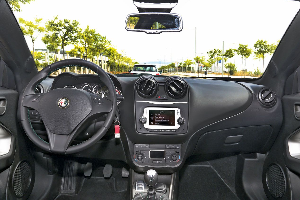Comparativa: Alfa Romeo Mito 1.6 JTDM vs Mini Cooper D