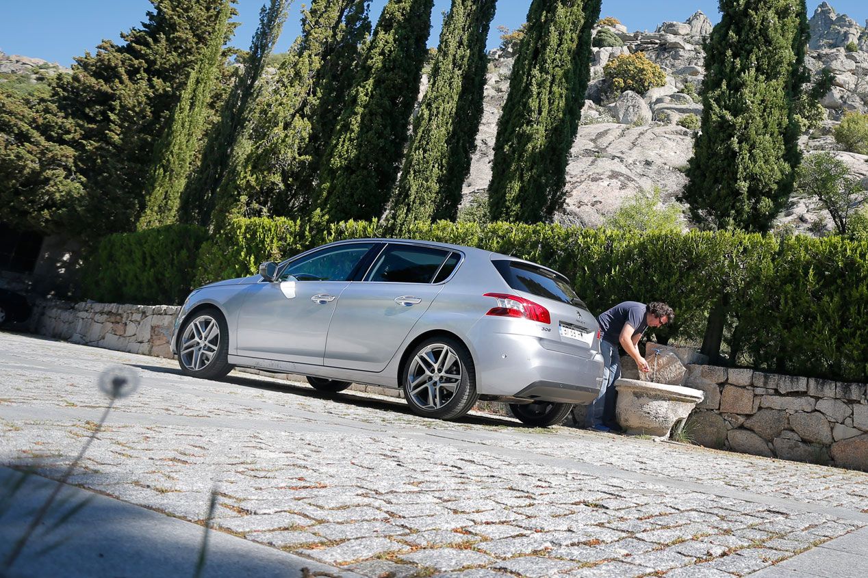 Prueba: Peugeot 308 1.2 E-THP, pequeño gigante