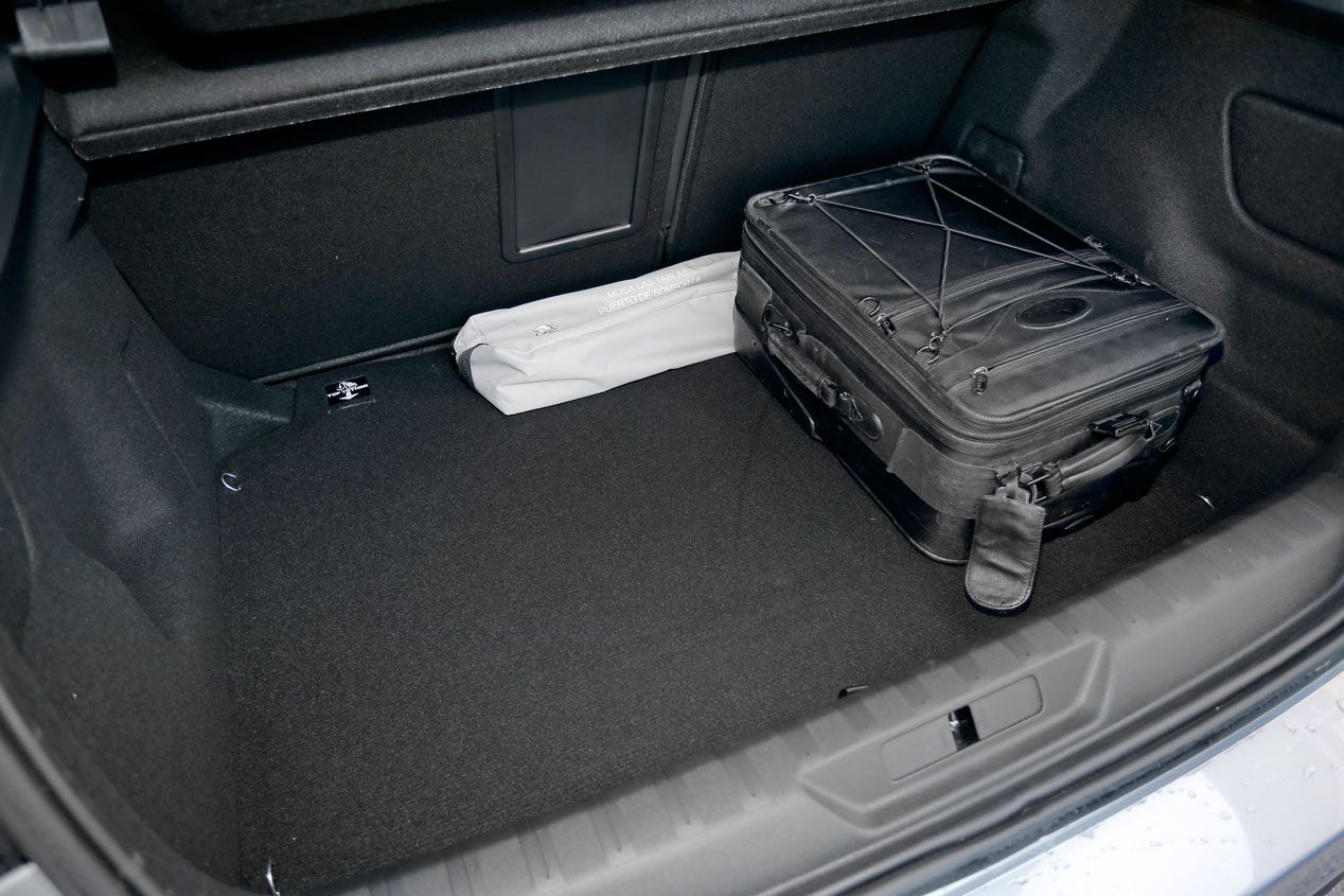 Prueba: Peugeot 308 1.2 E-THP, pequeño gigante