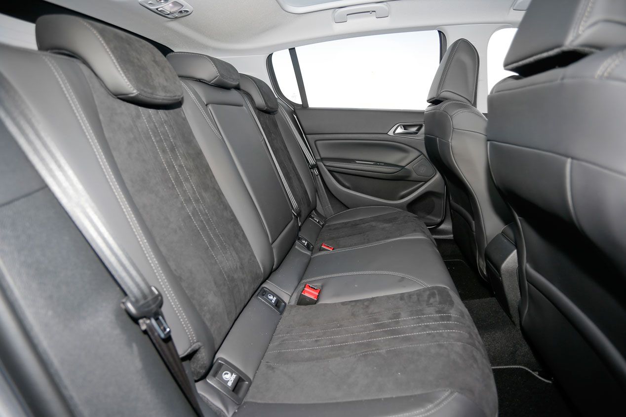 Prueba: Peugeot 308 1.2 E-THP, pequeño gigante