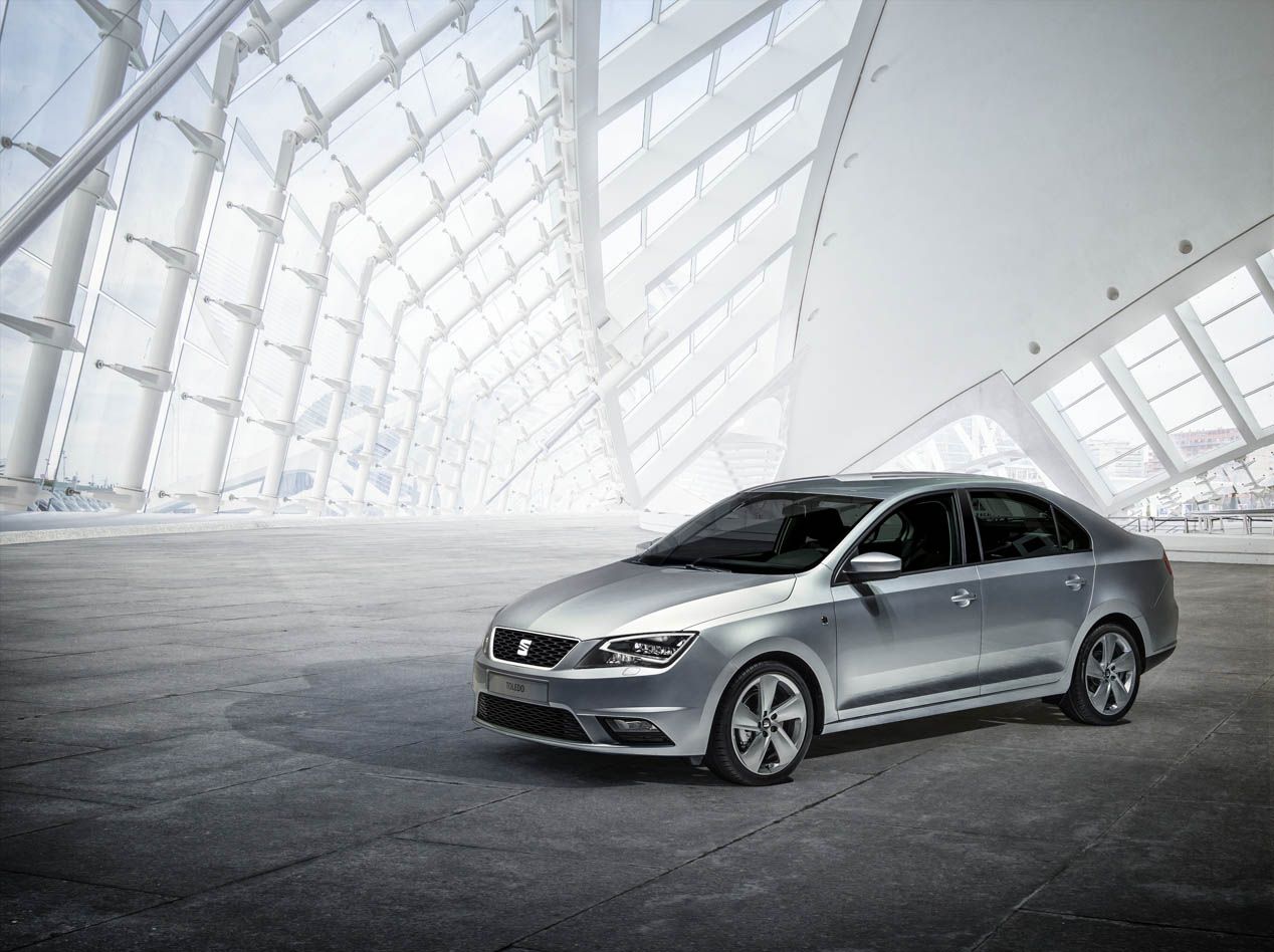 Seat Toledo, con faros LED integrales más eficientes