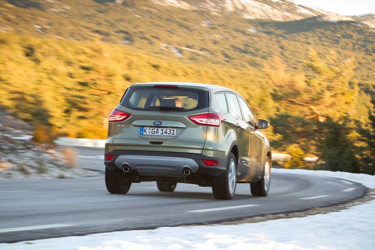 Ford Kuga 2015, más eficiente y tecnológico
