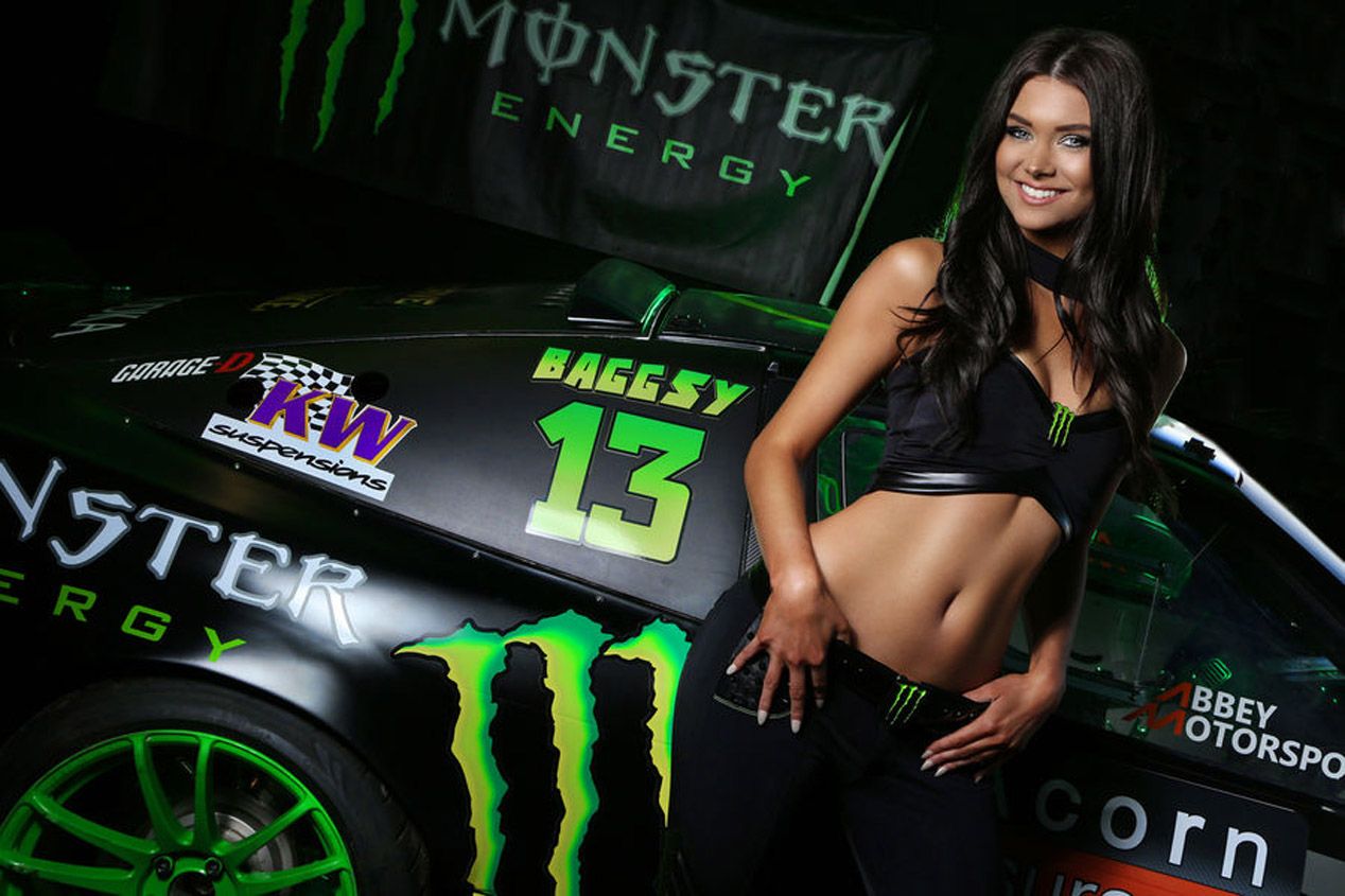 Las chicas más espectaculares de Monster en las carreras