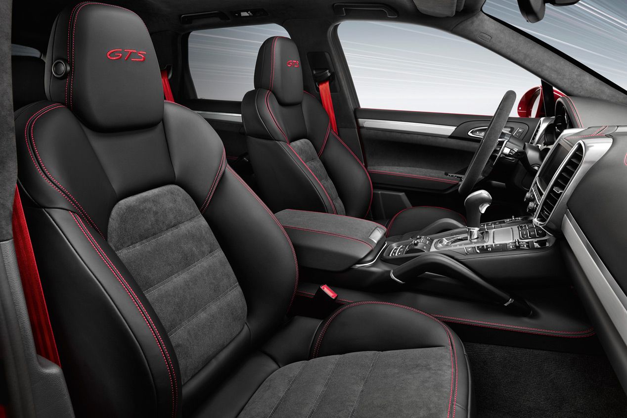 Porsche Cayenne GTS 2015