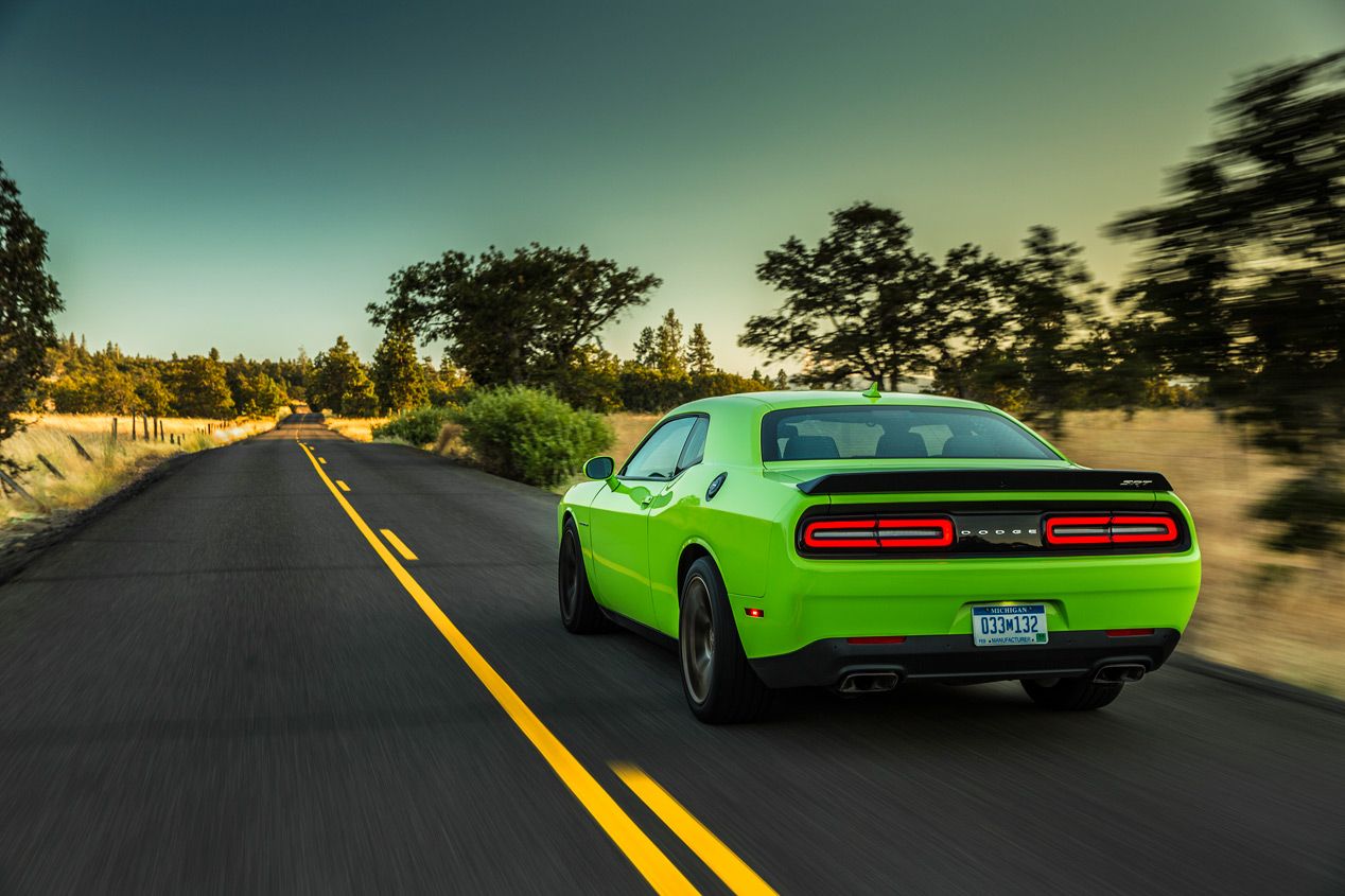 10 coches 'chulos' y exóticos que no se venden en España