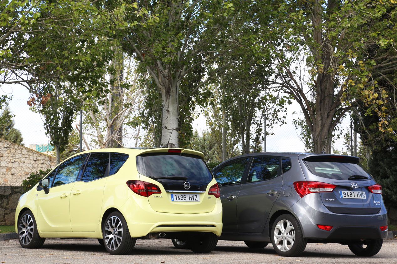 Comparativa: Hyundai ix20 1.6 CRDI Style vs Opel Meriva 1.6 CDTI Excellence