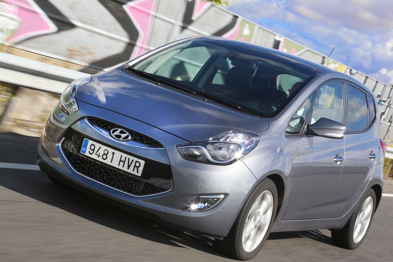 Comparativa: Hyundai ix20 1.6 CRDI Style vs Opel Meriva 1.6 CDTI Excellence