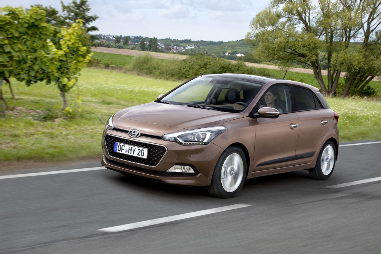 Contacto: nuevo Hyundai i20