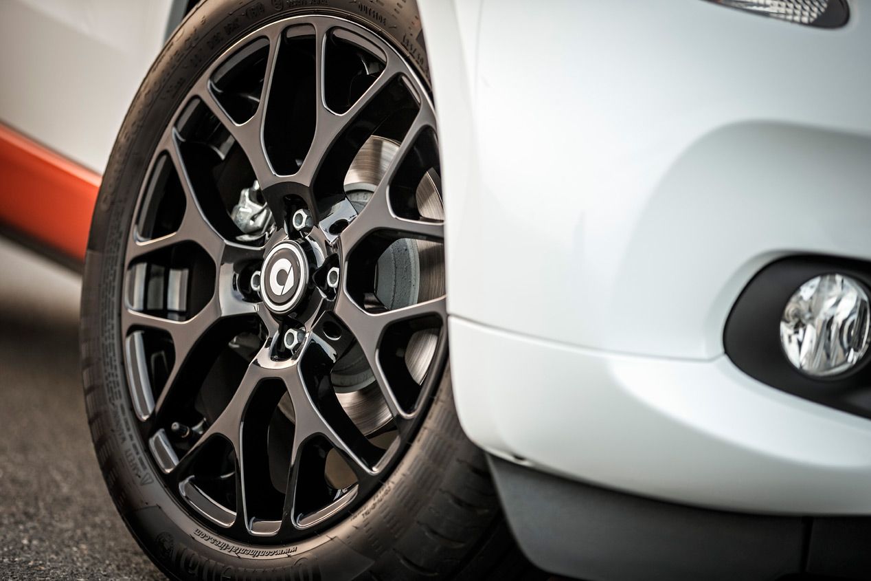 Contacto: nuevo Smart Fortwo 2015