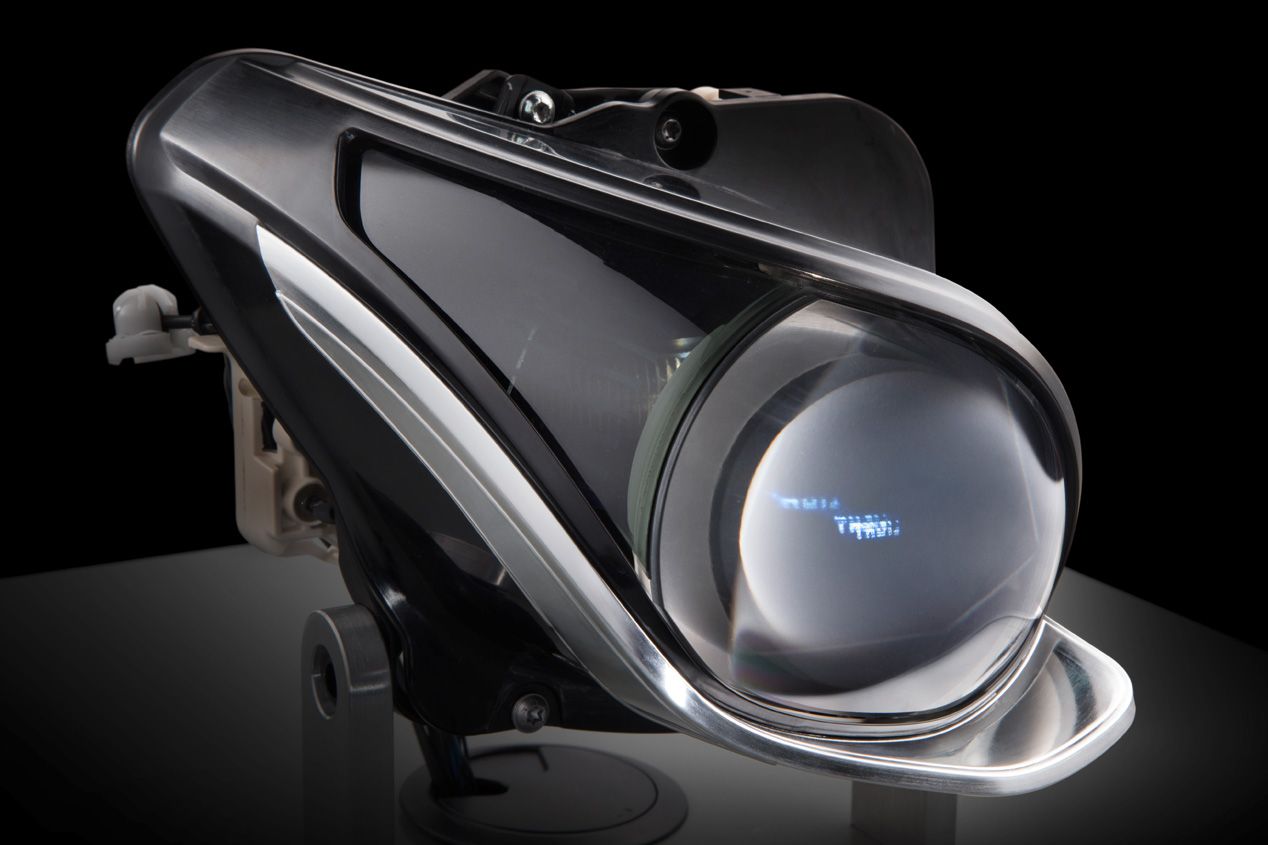 Los faros del futuro de Mercedes