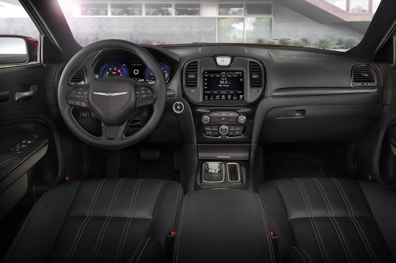 Chrysler 300 2015