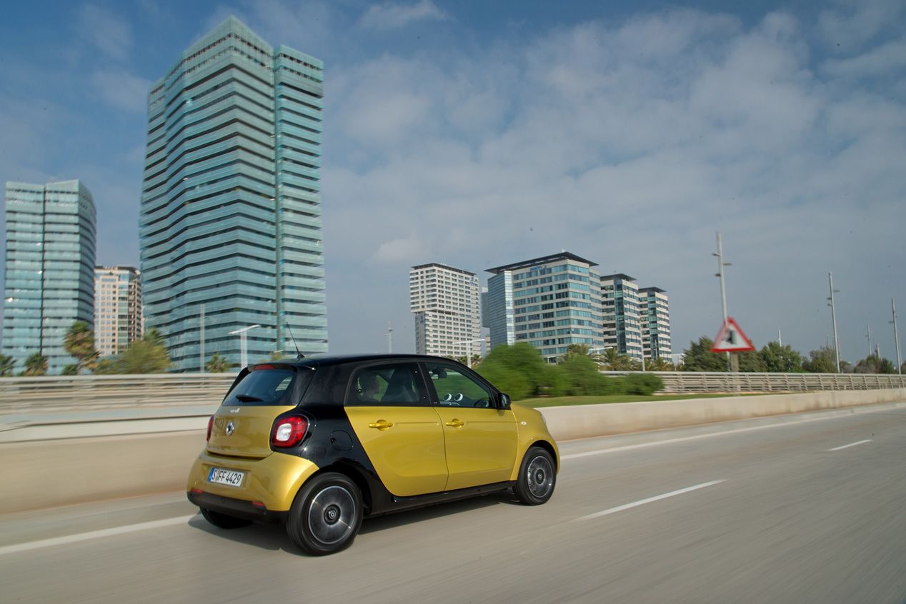 Contacto: Smart Forfour, paso al Smart de cuatro plazas
