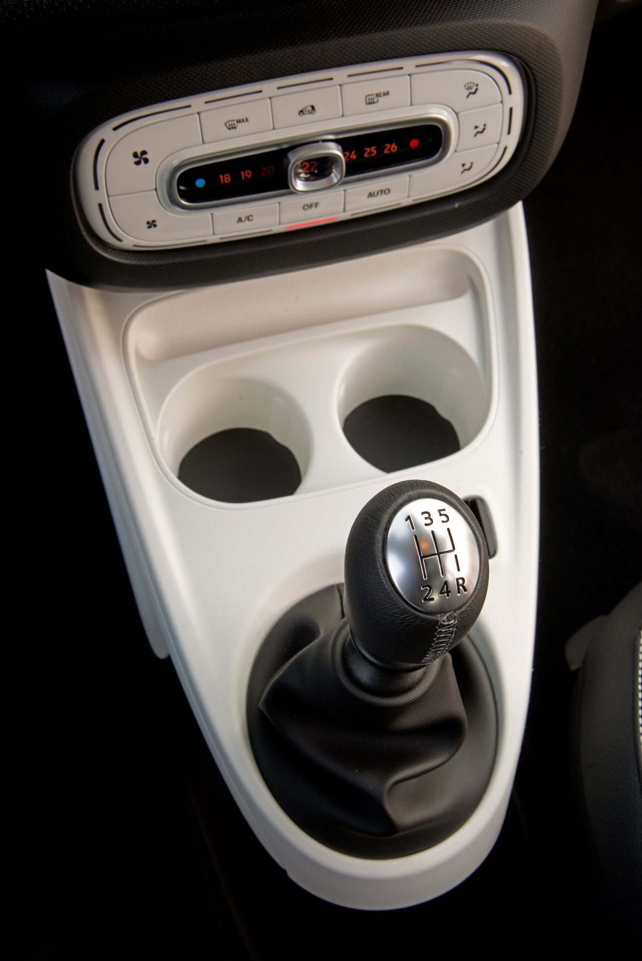 Contacto: Smart Forfour, paso al Smart de cuatro plazas