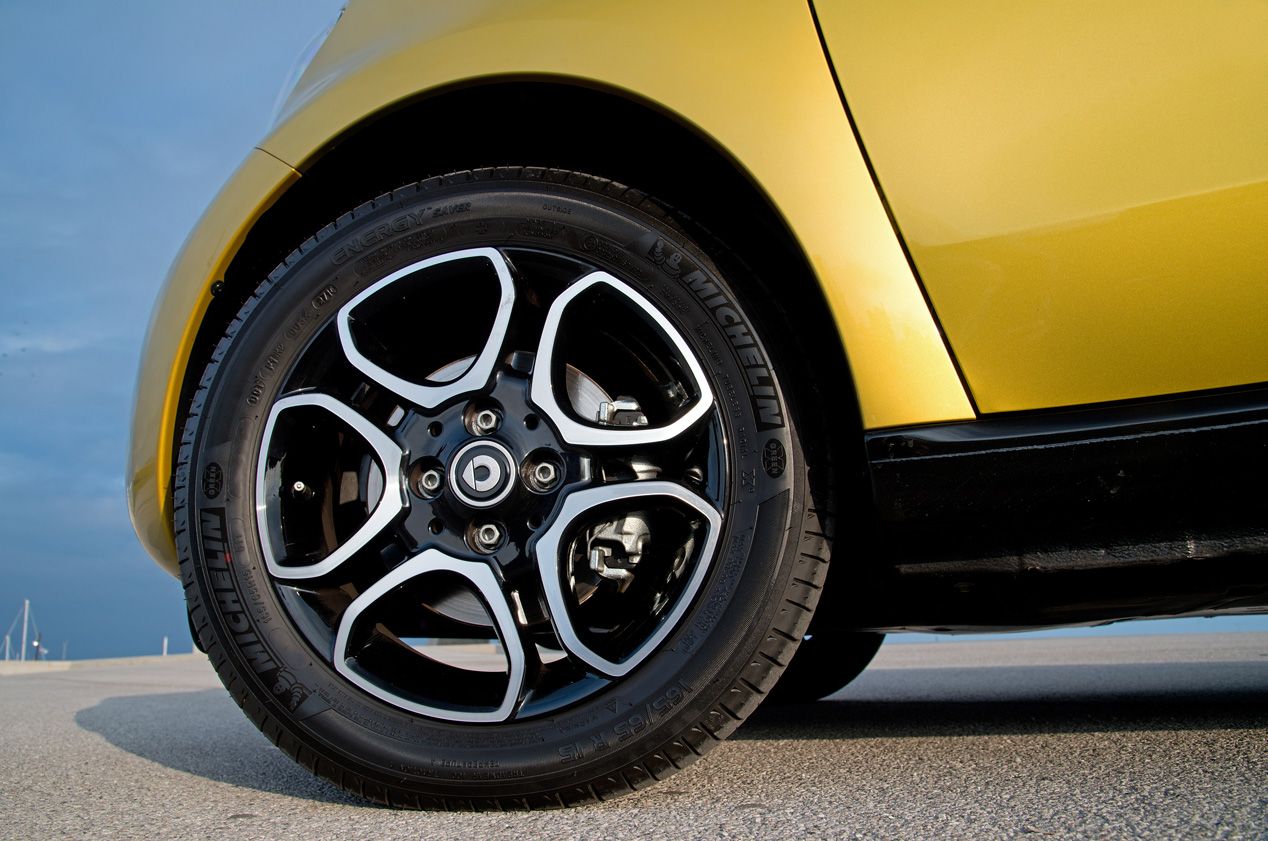 Contacto: Smart Forfour, paso al Smart de cuatro plazas