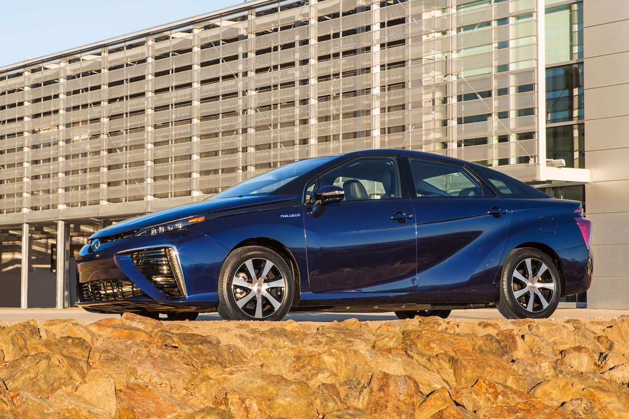 Contacto: Toyota Mirai, el coche del futuro ya está aquí