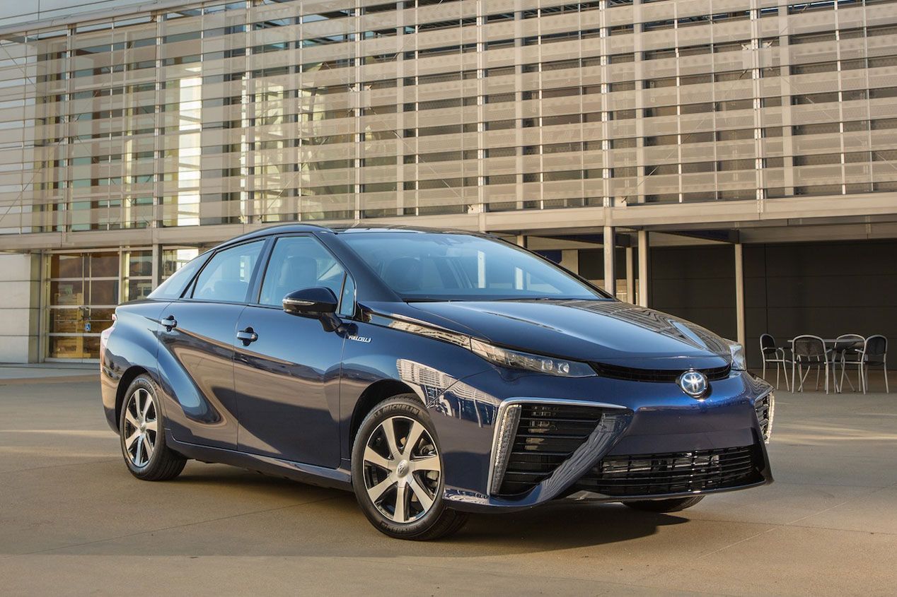 Contacto: Toyota Mirai, el coche del futuro ya está aquí
