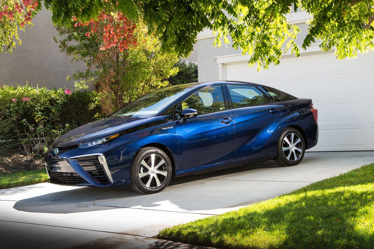 Contacto: Toyota Mirai, el coche del futuro ya está aquí