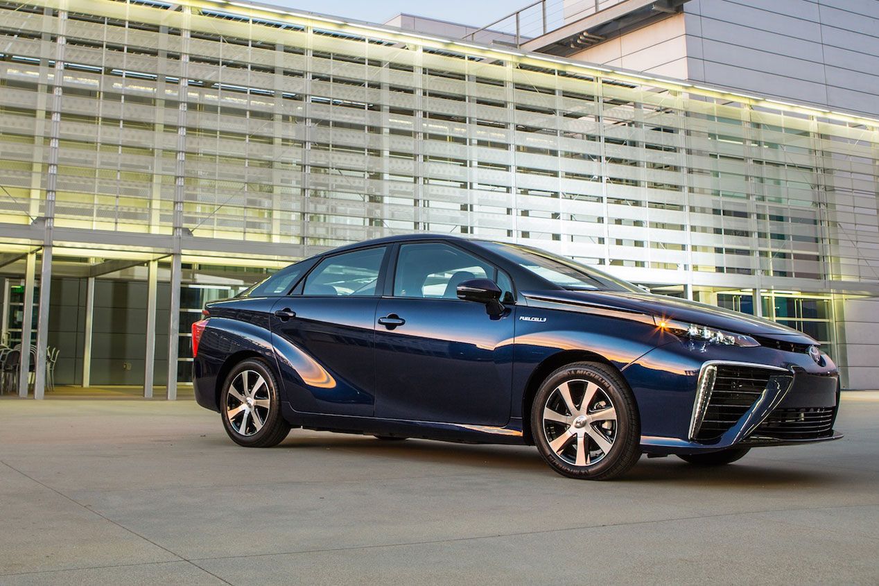 Contacto: Toyota Mirai, el coche del futuro ya está aquí