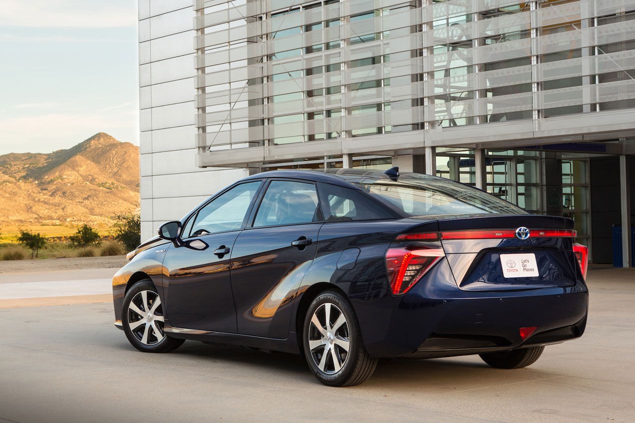 Contacto: Toyota Mirai, el coche del futuro ya está aquí