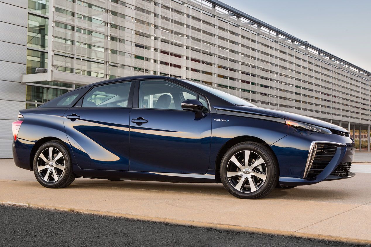Contacto: Toyota Mirai, el coche del futuro ya está aquí