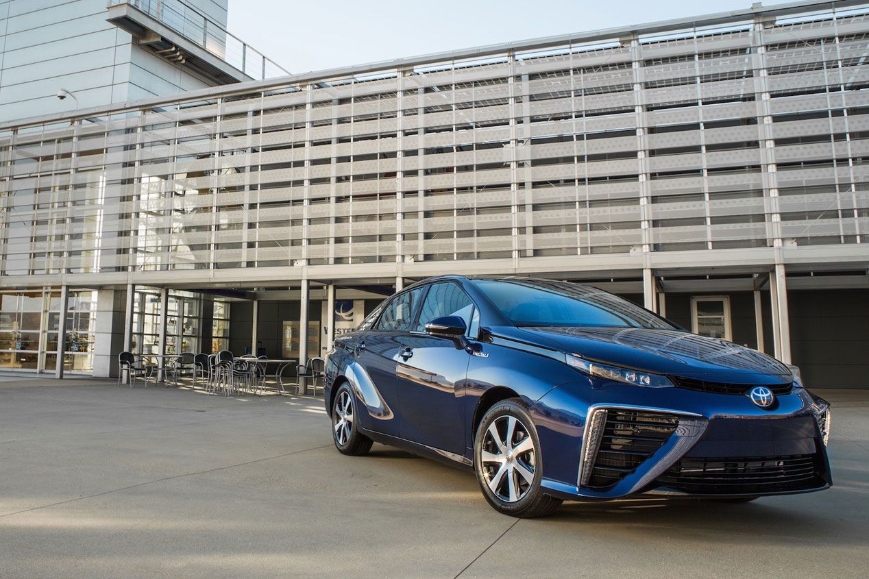 Contacto: Toyota Mirai, el coche del futuro ya está aquí