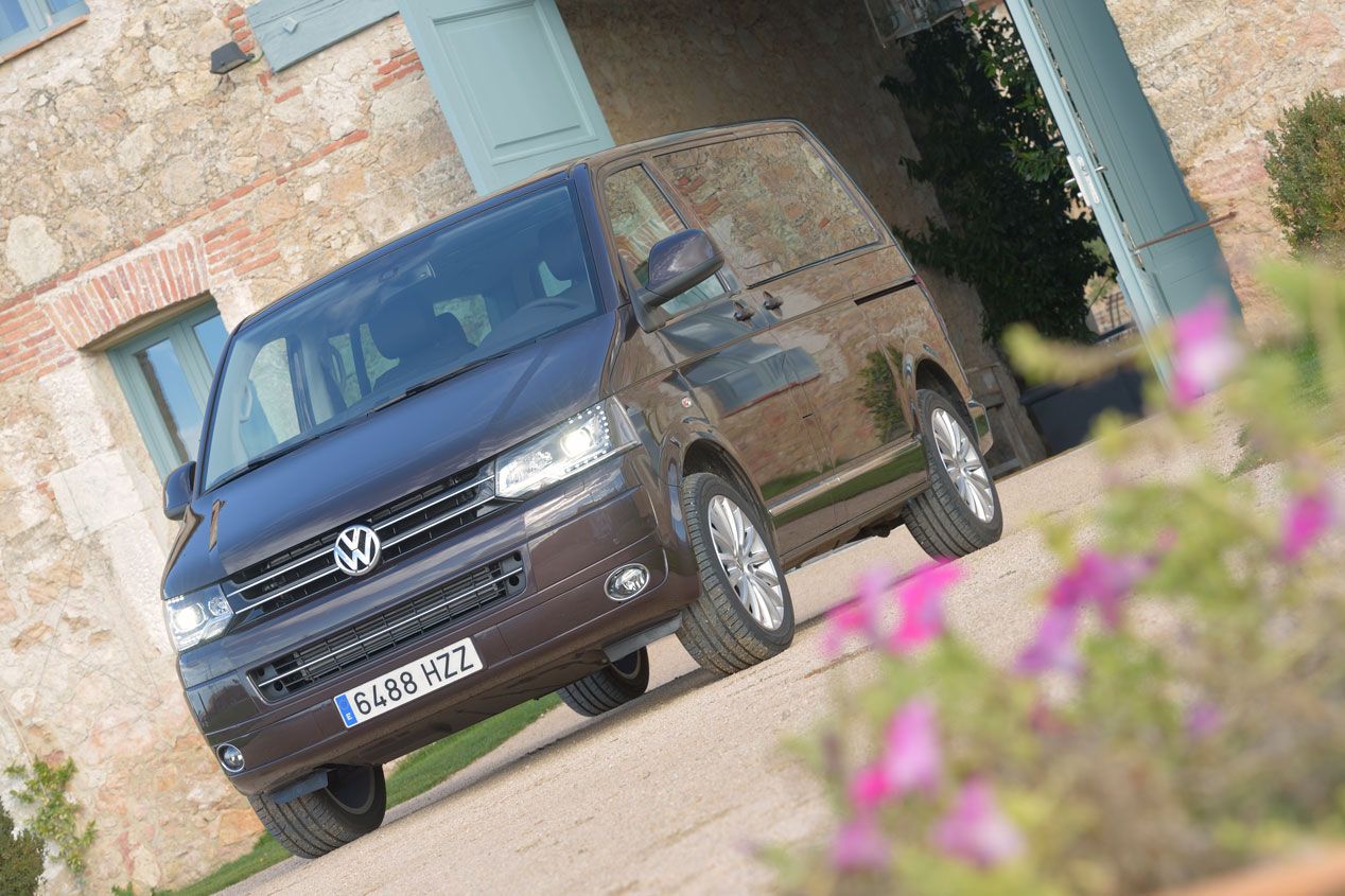 Contacto: Volkswagen Multivan, alternativa a SUVs y monovolúmenes