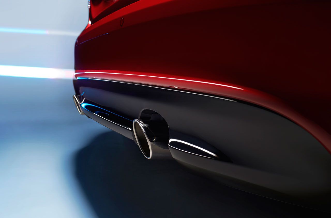 Jaguar XE: precios y comercialización